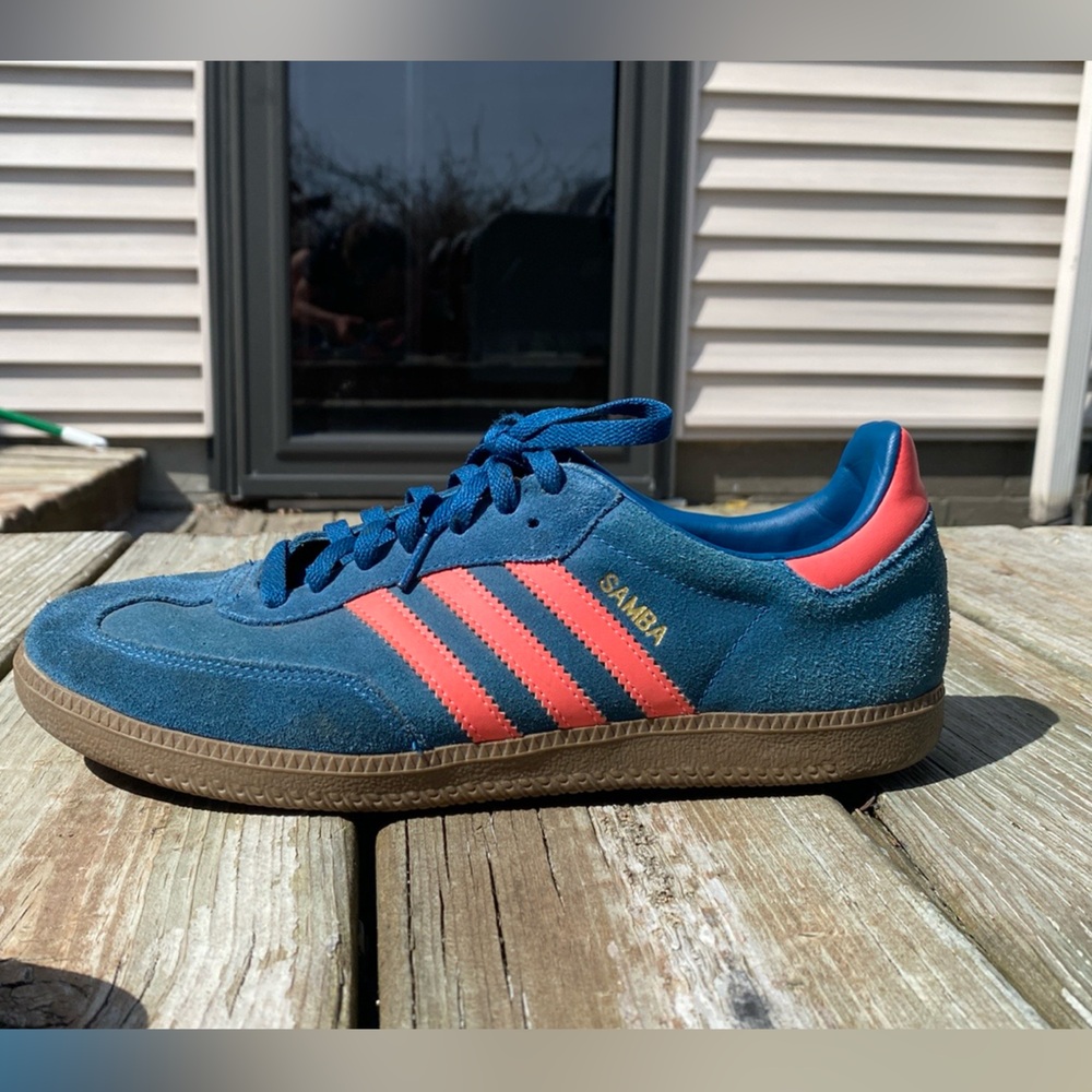 Adidas sambas